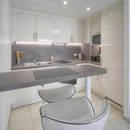 Frgk - 127 Croisette 