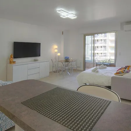 Appartement Frgk - 127 Croisette 