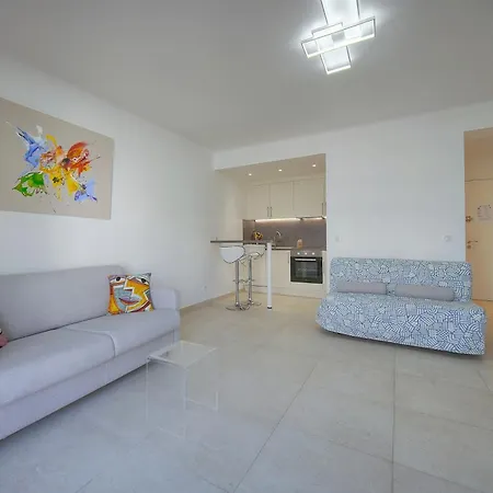 Appartement Frgk - 127 Croisette 